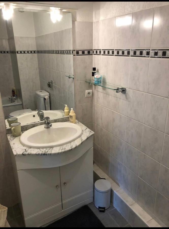 Mondello Hotellerie&consultant : De Standing 47m2 Avec Piscine Apartment
